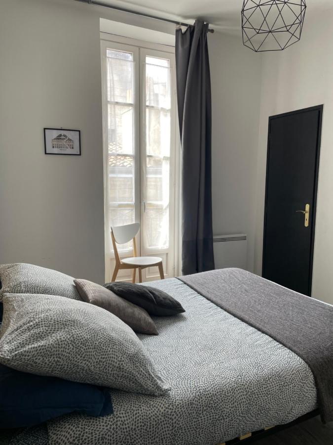 Le Charmant Quai Bourgeois Bordeaux Eksteriør bilde