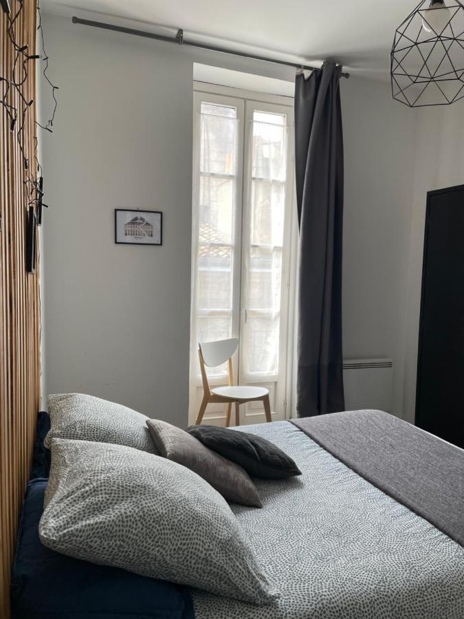 Le Charmant Quai Bourgeois Bordeaux Eksteriør bilde
