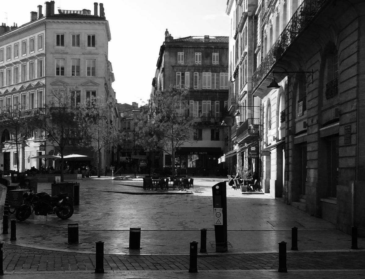 Le Charmant Quai Bourgeois Bordeaux Eksteriør bilde