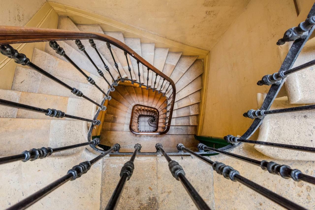 Le Charmant Quai Bourgeois Bordeaux Eksteriør bilde